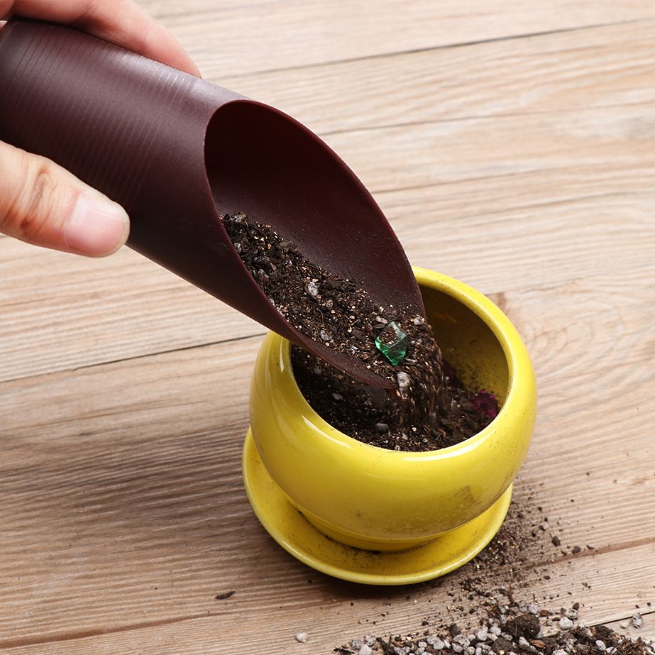 プラスチック製の庭の手入れ用の芝生の形をしたポーチ,植物が付 - Gardening Tools Sale のレビューと価格